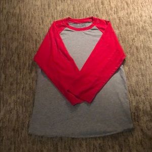 Men’s softball style 3/4 raglan